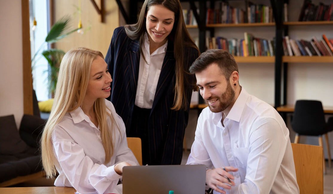 bisbuzz_10 bisbuzz_10